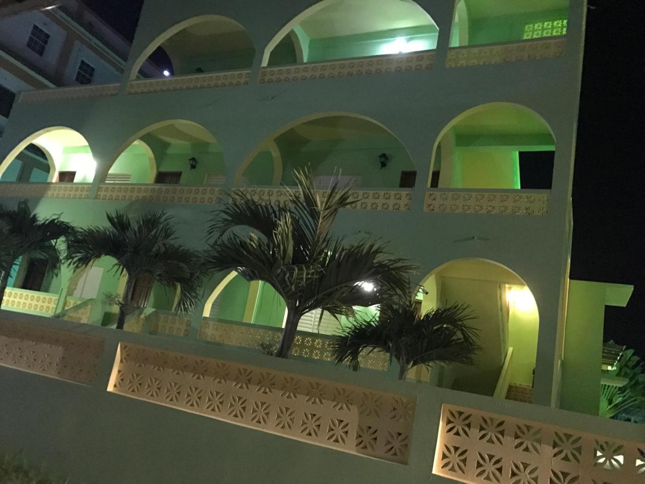 Panchos Villas Caye Caulker Bagian luar foto